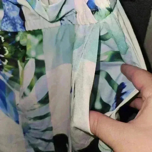 CeCe Womans Romper Size 10 - Picture 11 of 14